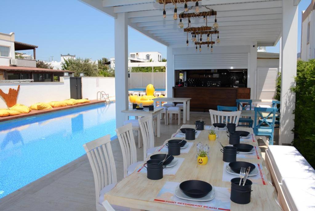 Point Yalikavak * Bodrum